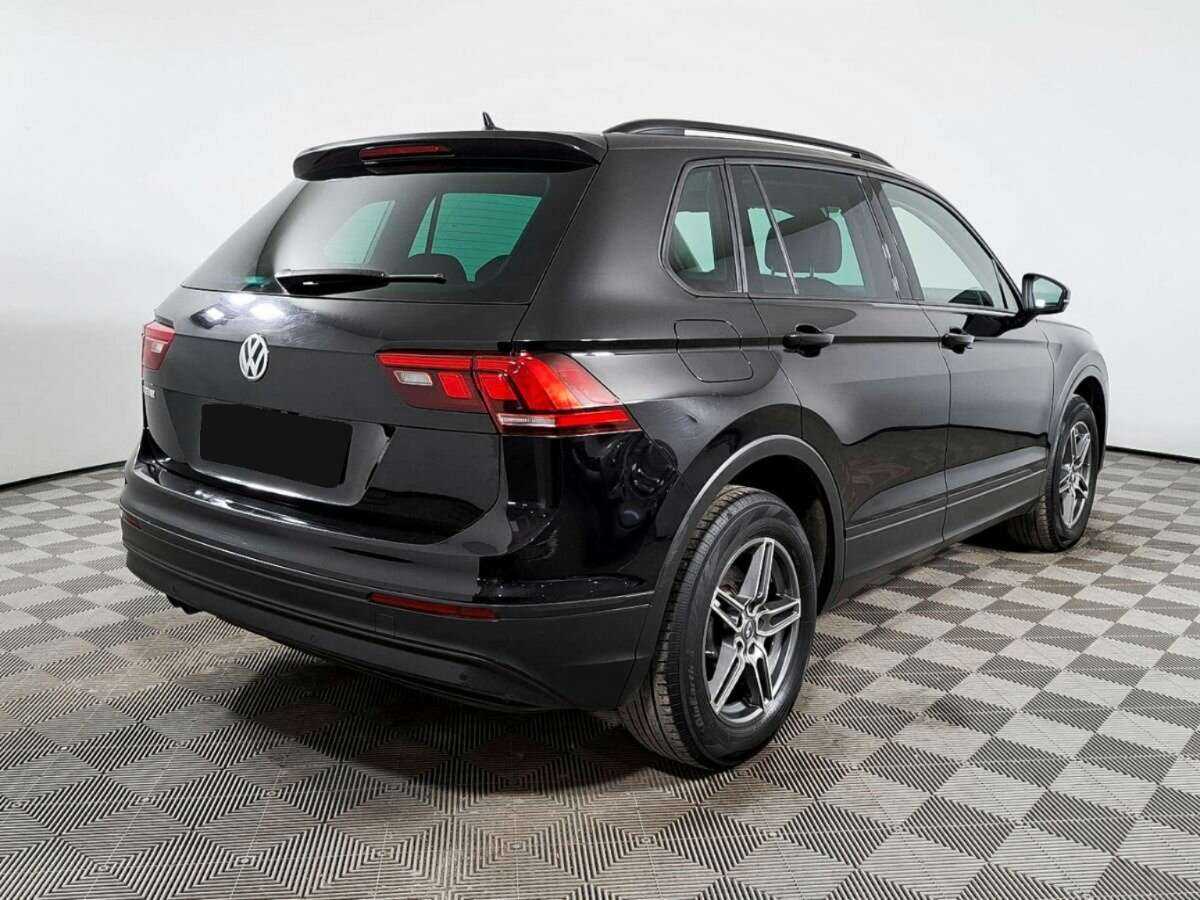 Volkswagen Tiguan 2019 года с пробегом. Фото: #4