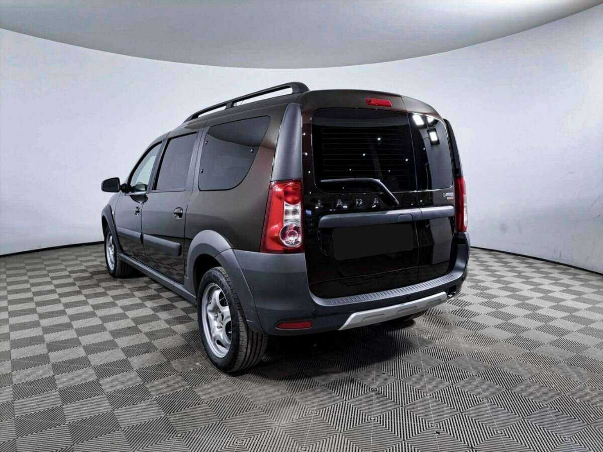 Б/У Лада (ВАЗ) Ларгус 2020 года. Фото: #6