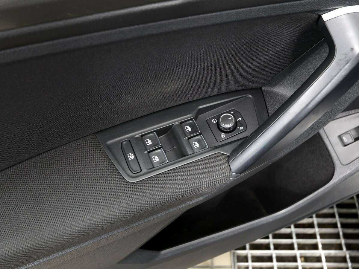 Volkswagen Tiguan 2019 года с пробегом. Фото: #15