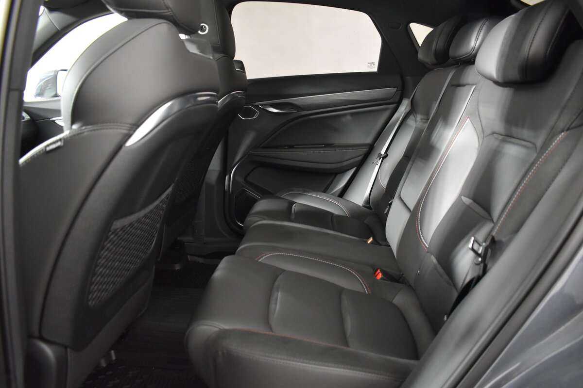 Geely Tugella 2022 года с пробегом. Фото: #8