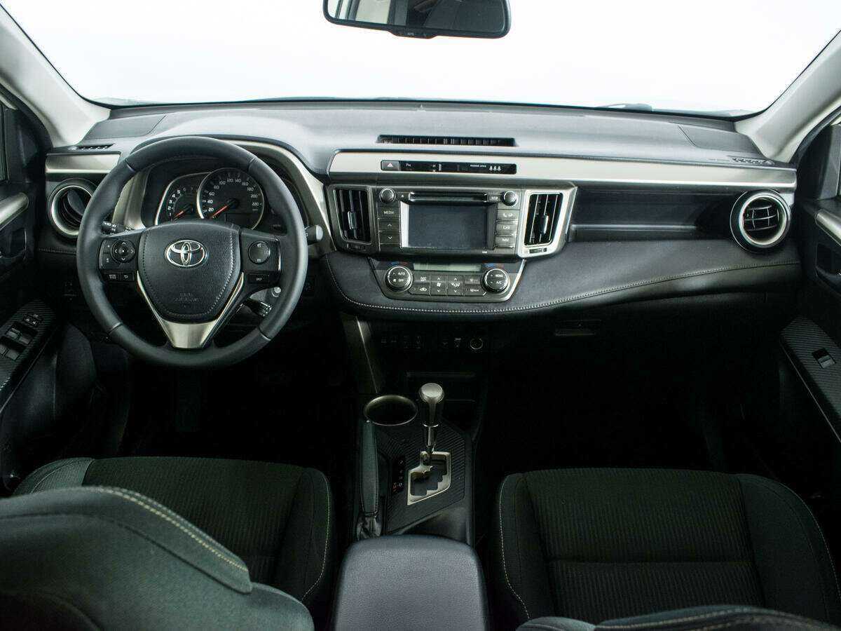 Б/У Тойота Рав4 2013 года. Фото: #9