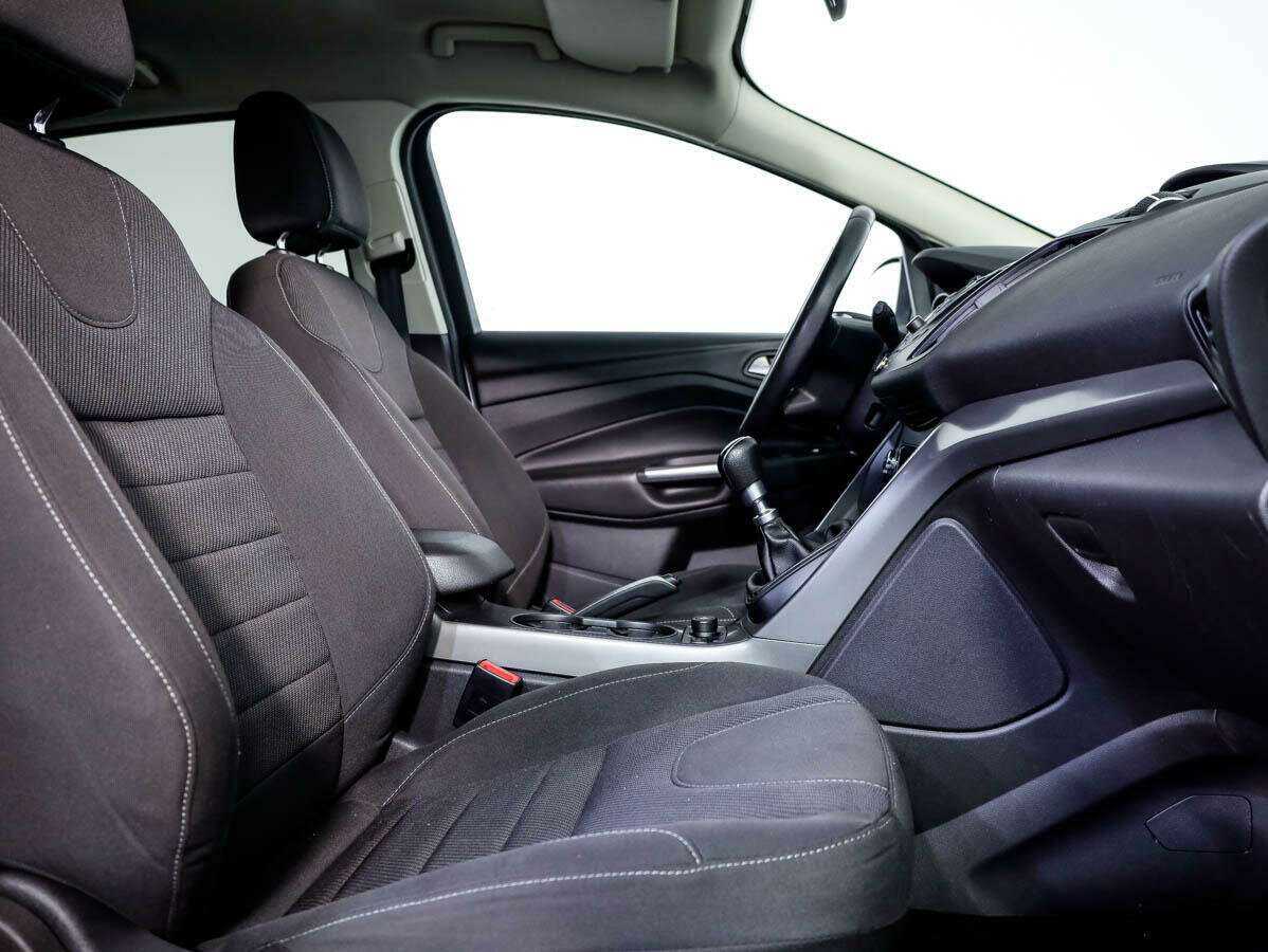 Б/У Форд Куга 2013 года. Фото: #10