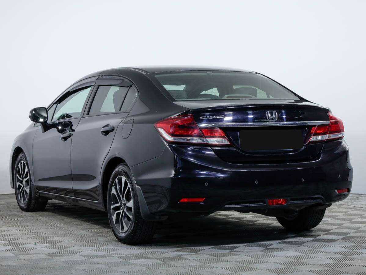 Б/У Хонда Цивик 2013 года. Фото: #5