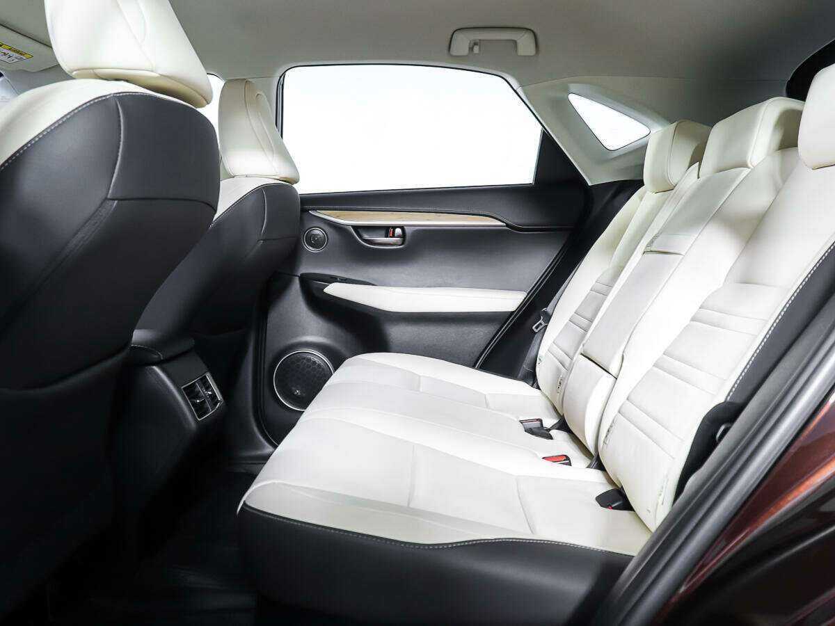 Lexus NX 2017 года с пробегом. Фото: #11