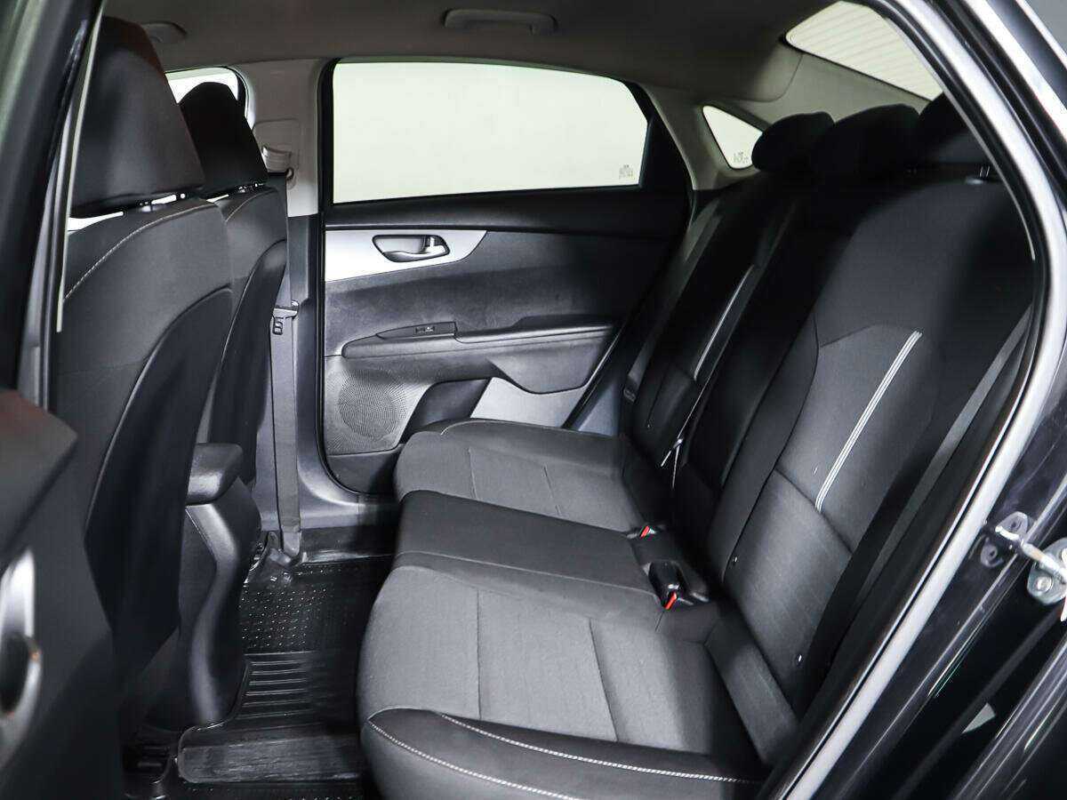 Б/У Киа Церато 2020 года. Фото: #4