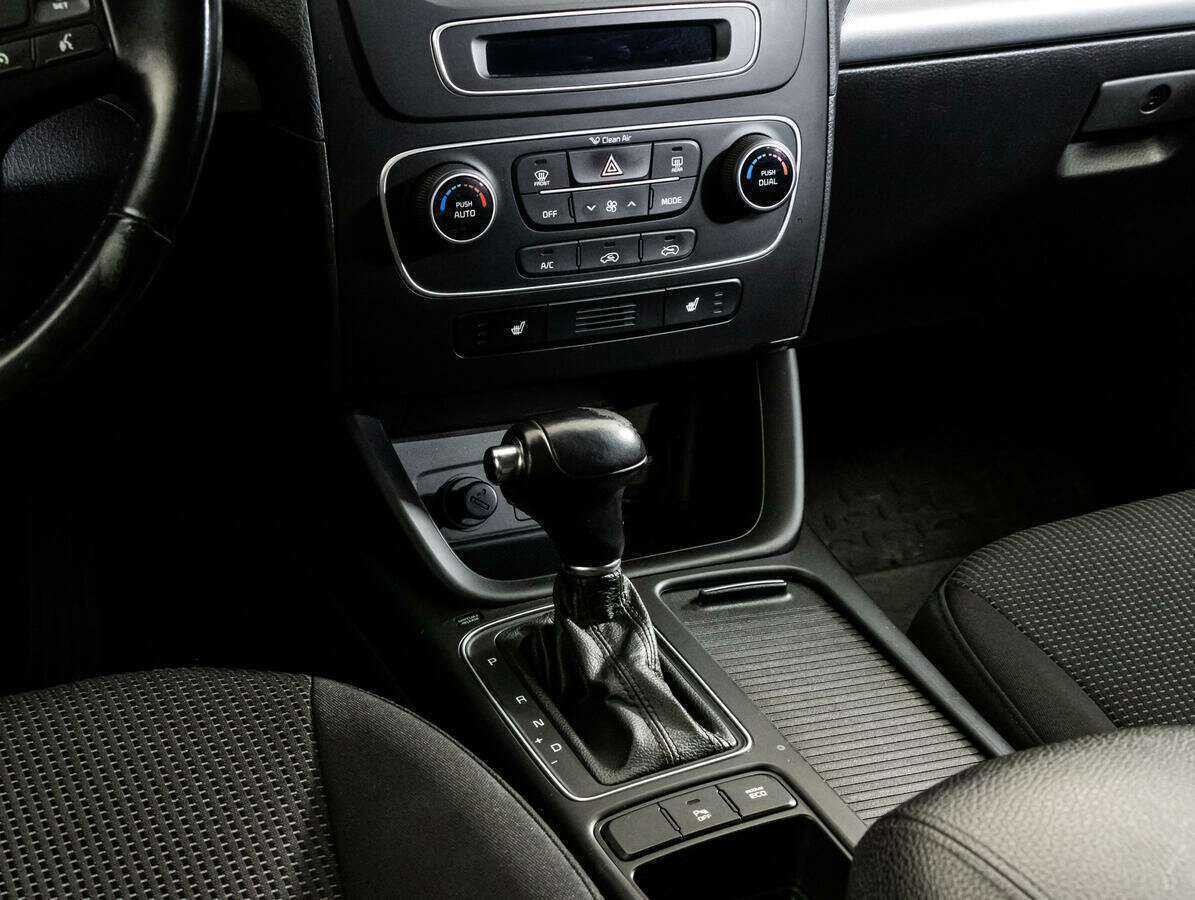 Б/У Киа Соренто 2014 года. Фото: #13