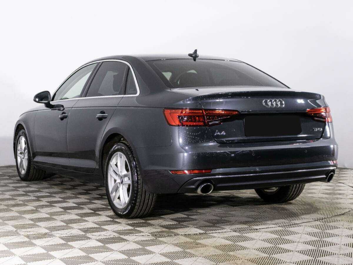 Audi A4 2015 года с пробегом. Фото: #4