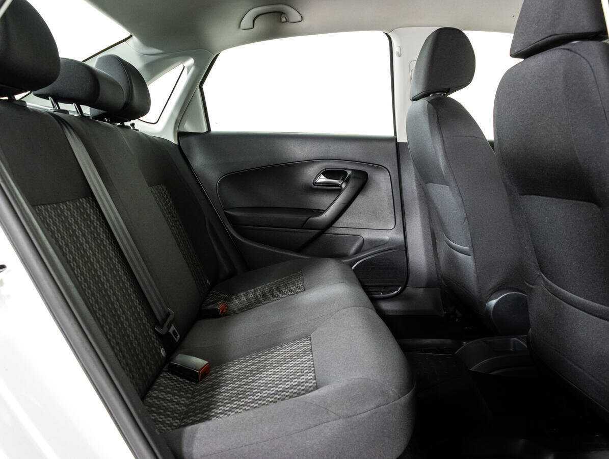 Б/У Фольксваген Поло 2020 года. Фото: #14