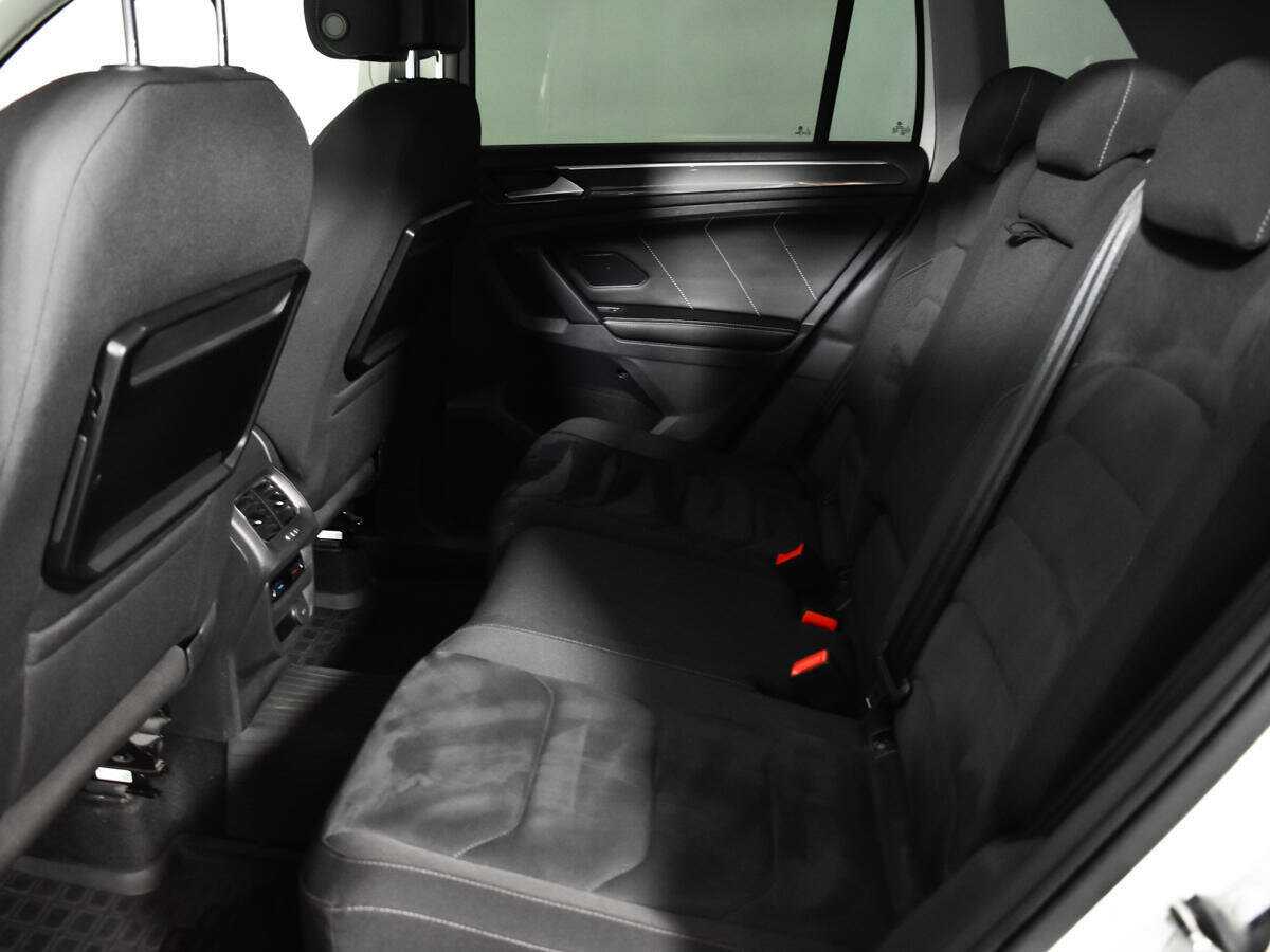 Volkswagen Tiguan 2017 года с пробегом. Фото: #9