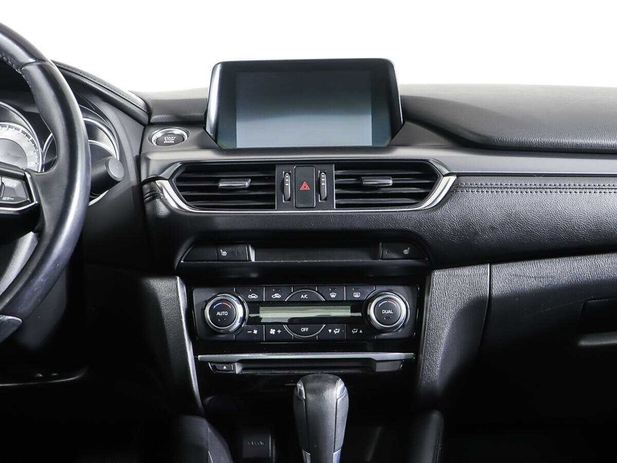 Б/У Мазда 6 2016 года. Фото: #11