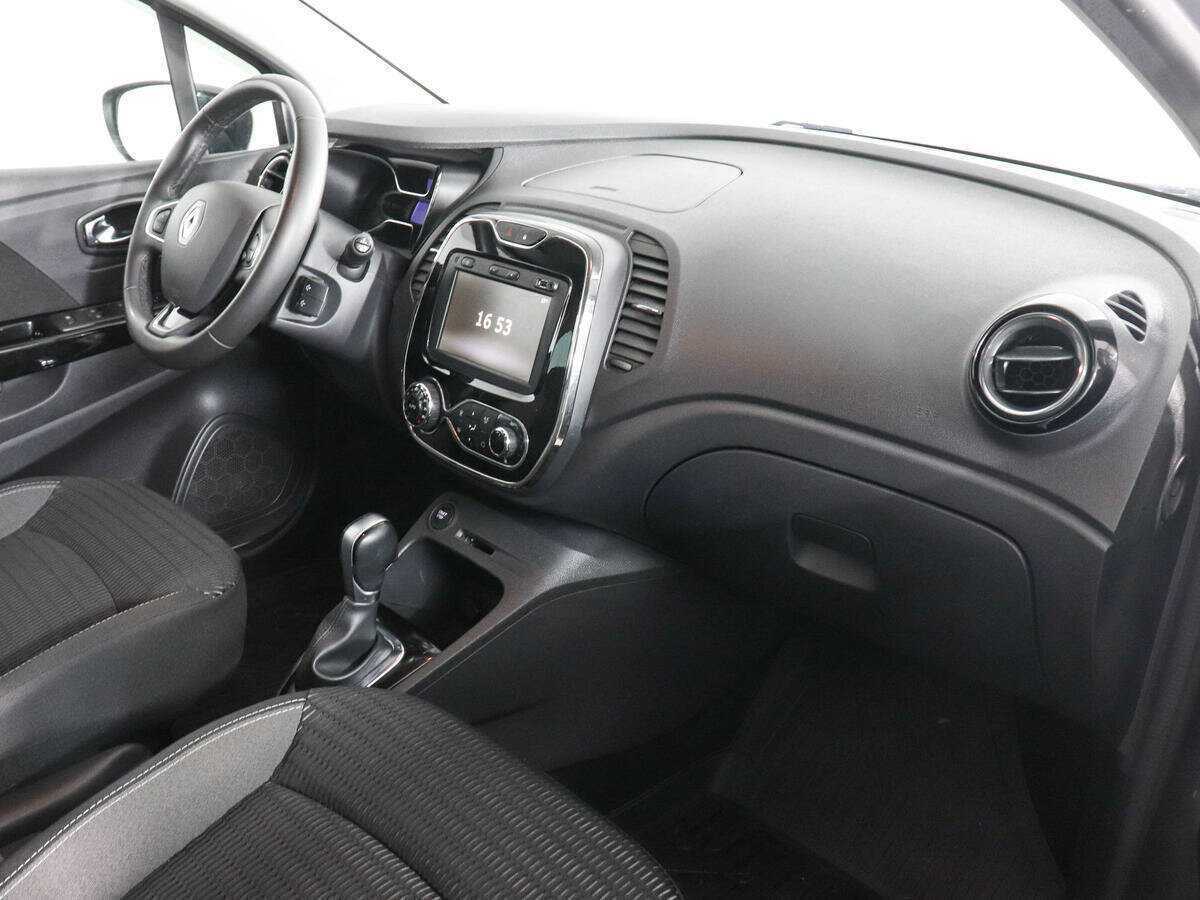 Б/У Рено Каптюр 2019 года. Фото: #9