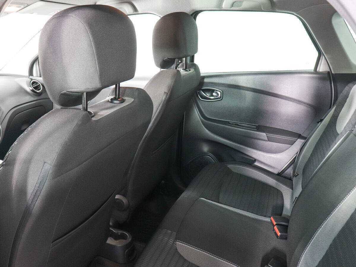 Б/У Рено Каптюр 2019 года. Фото: #11