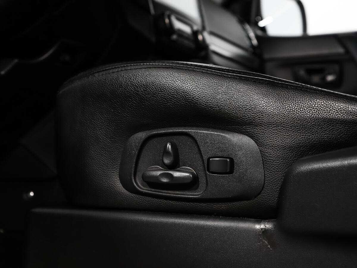 Mitsubishi Pajero 2013 года с пробегом. Фото: #9