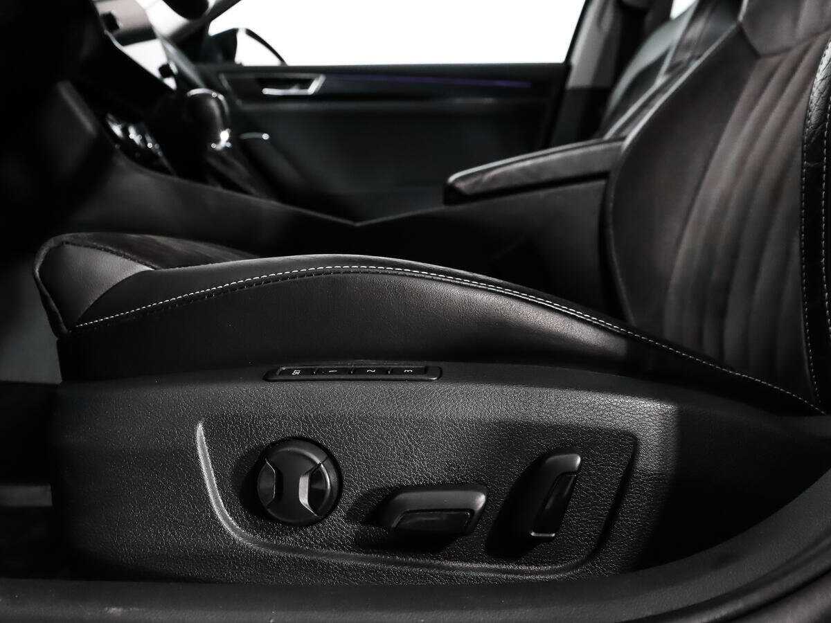 Skoda Superb 2019 года с пробегом. Фото: #9