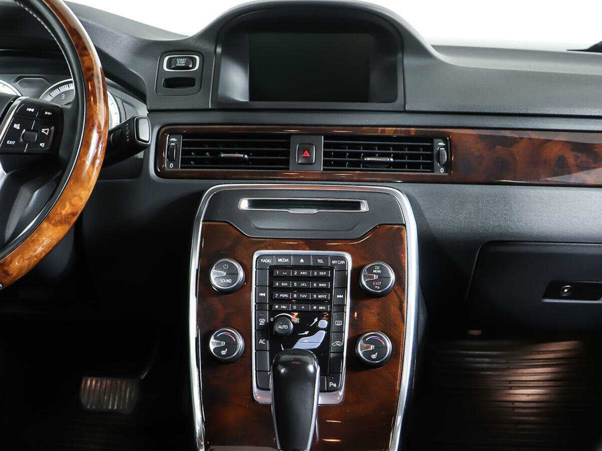 Б/У Вольво С80 2012 года. Фото: #10