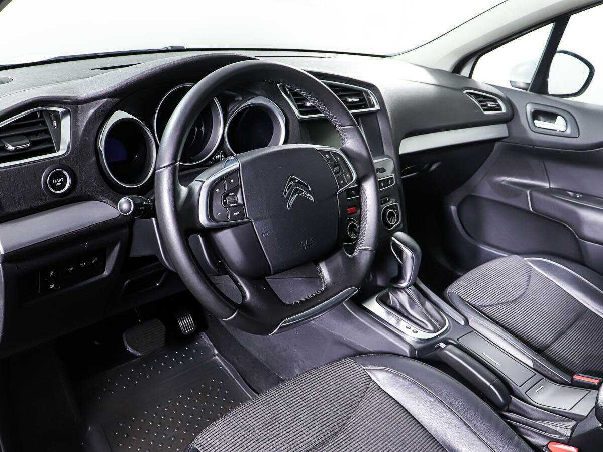 Citroen C4 2017 года с пробегом. Фото: #12