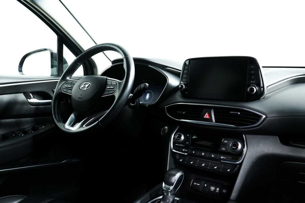 Hyundai Santa Fe 2019 года с пробегом. Фото: #8
