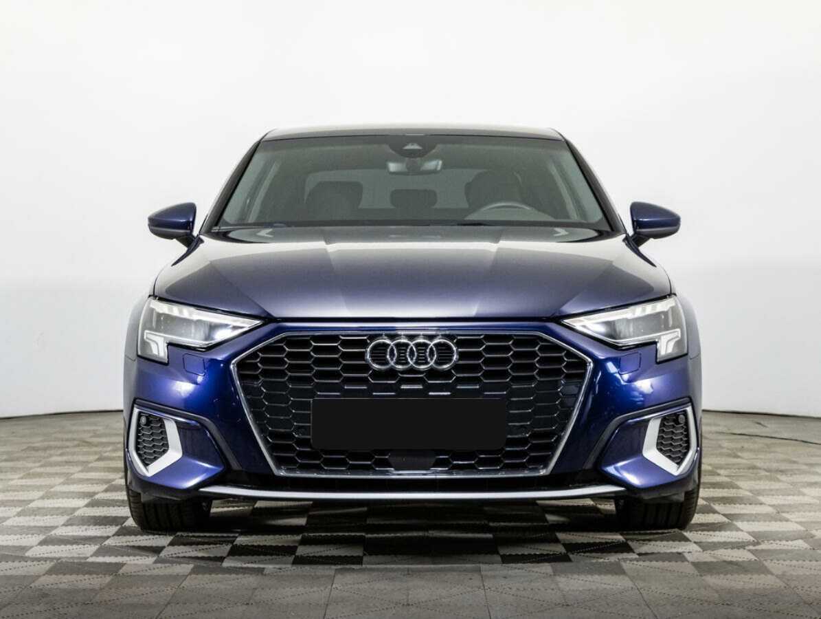 Audi A3 2021 года с пробегом. Фото: #1