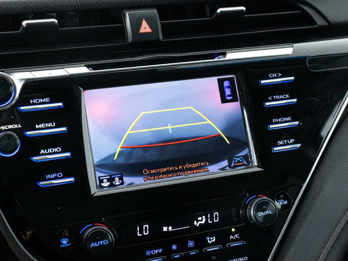 Toyota Camry 2021 года с пробегом. Фото: #15