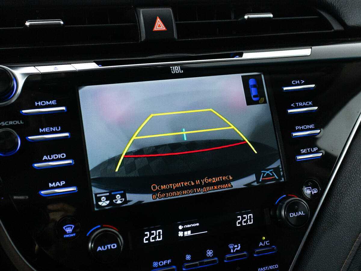 Toyota Camry 2020 года с пробегом. Фото: #14