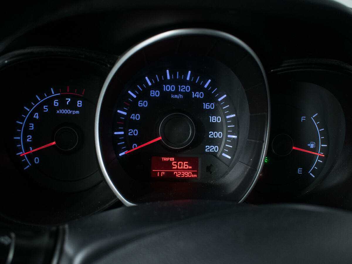 Б/У Киа Рио 2015 года. Фото: #10