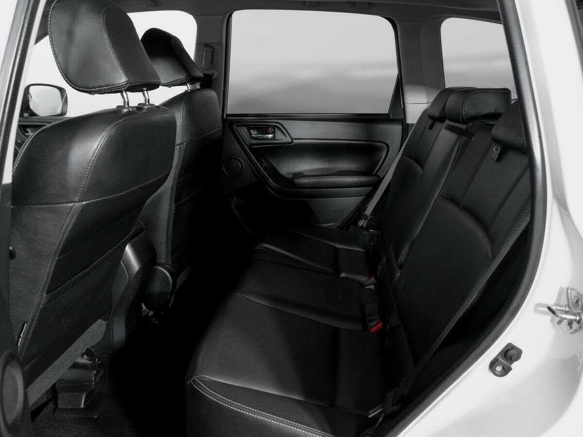 Б/У Субару Форестер 2014 года. Фото: #9