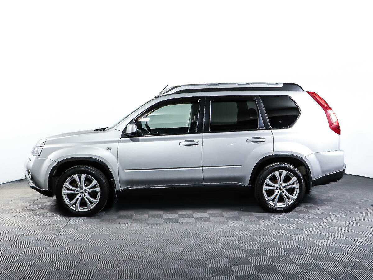 Б/У Ниссан Икс-Трейл 2013 года. Фото: #7