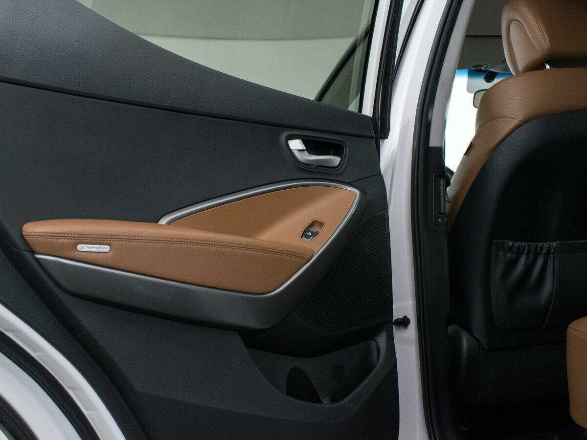 Hyundai Santa Fe 2017 года с пробегом. Фото: #14