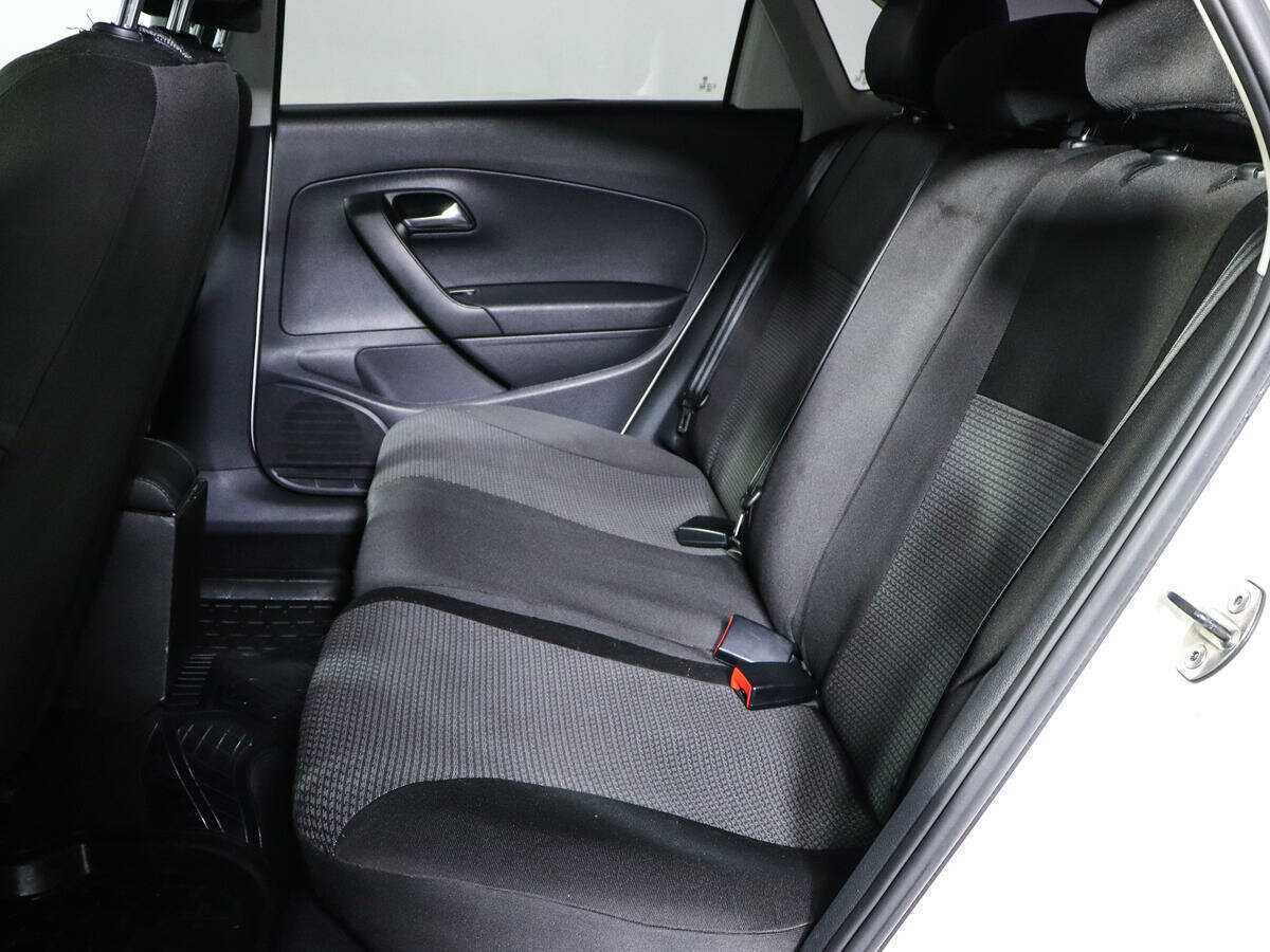 Б/У Фольксваген Поло 2013 года. Фото: #8