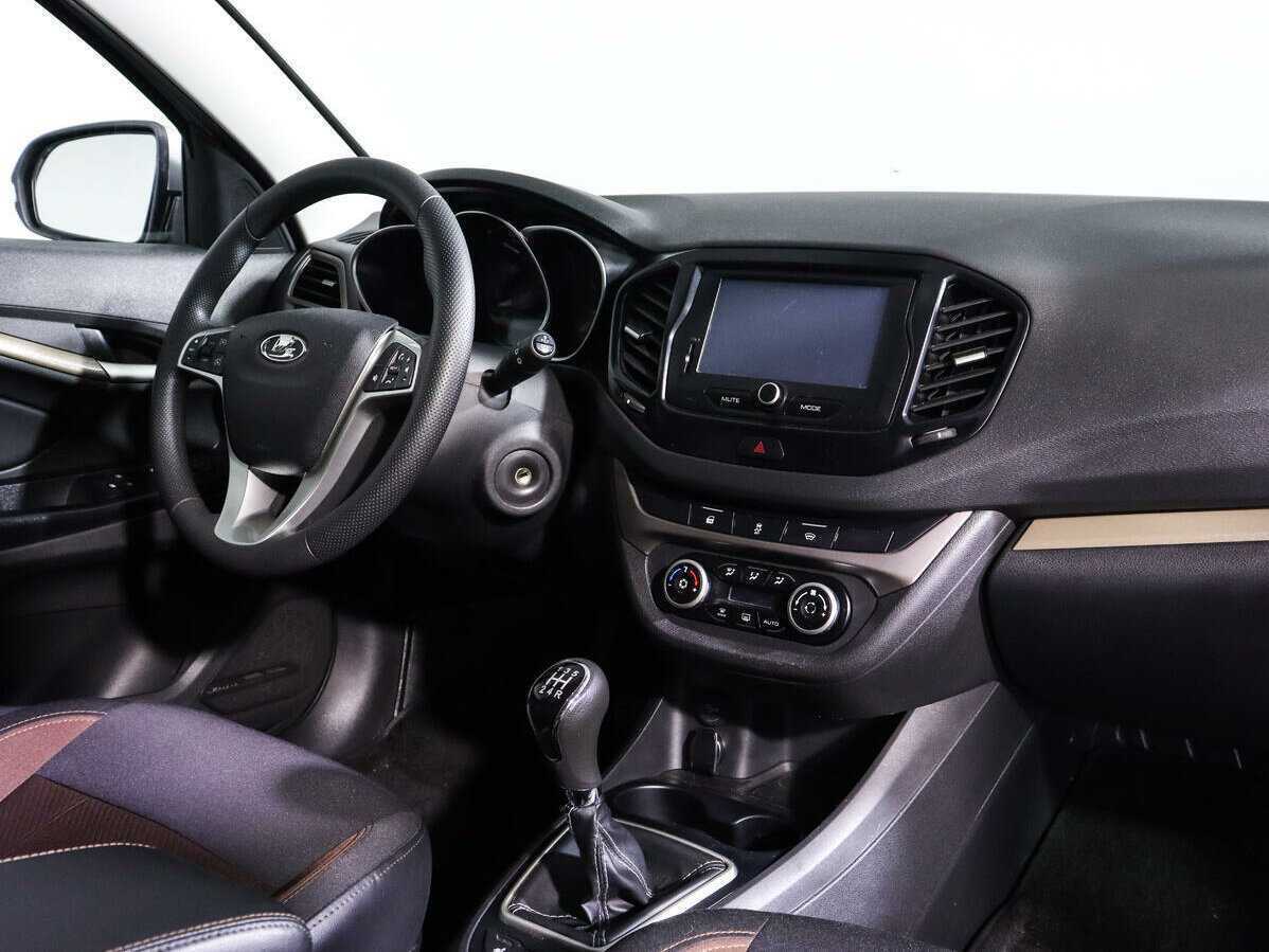 Б/У Лада (ВАЗ) Веста 2019 года. Фото: #8