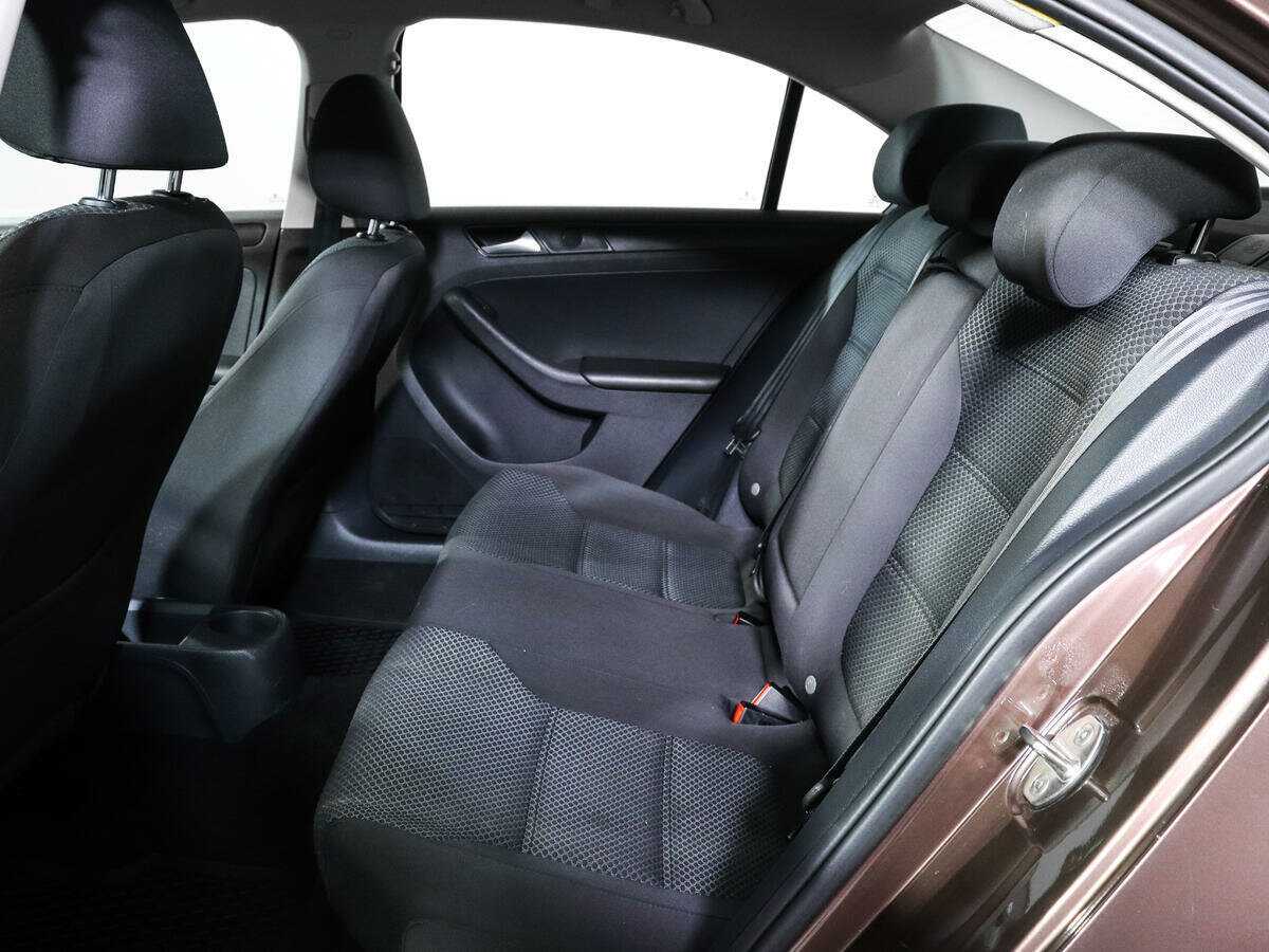 Б/У Фольксваген Джетта 2014 года. Фото: #9