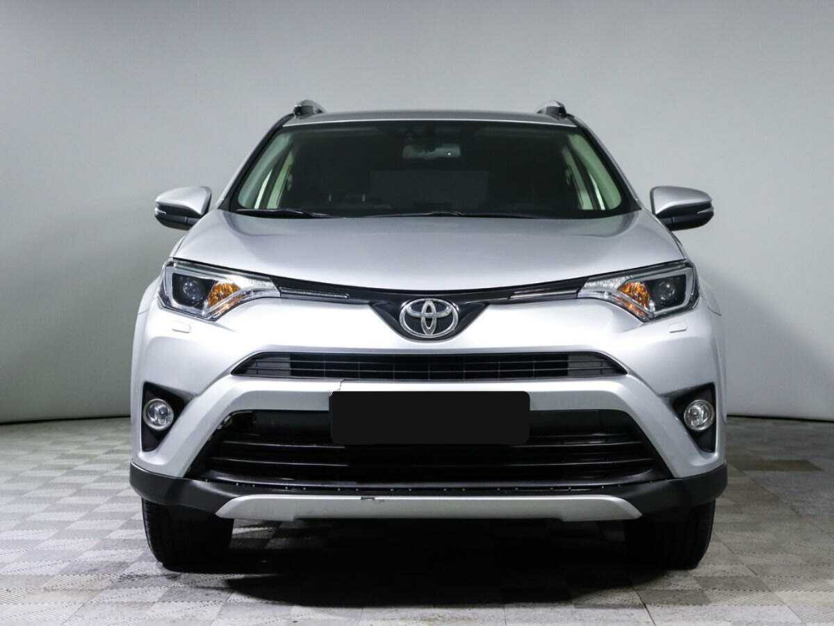 Toyota RAV4 2016 года с пробегом. Фото: #1