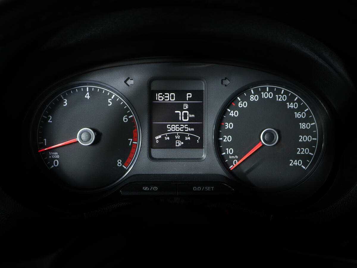 Б/У Фольксваген Поло 2019 года. Фото: #10