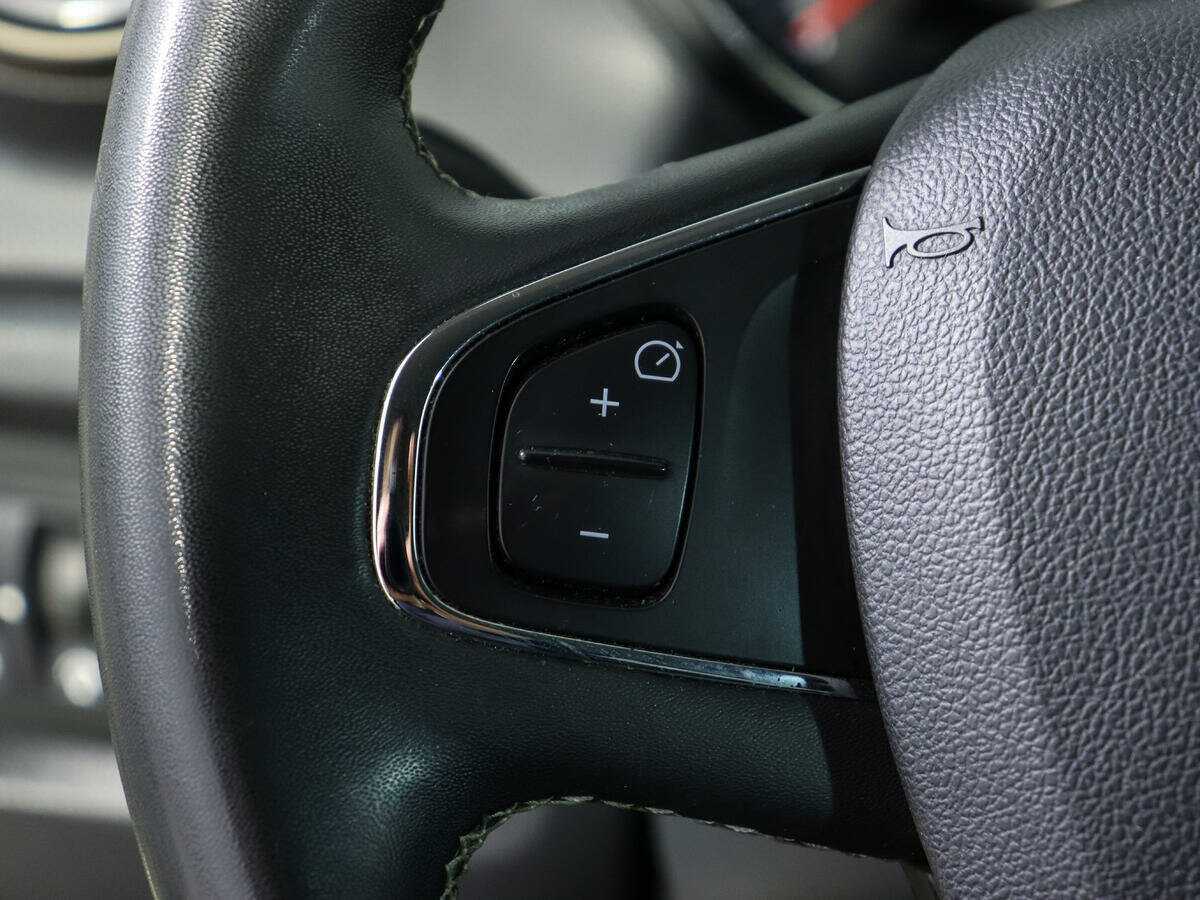 Б/У Рено Каптюр 2018 года. Фото: #16