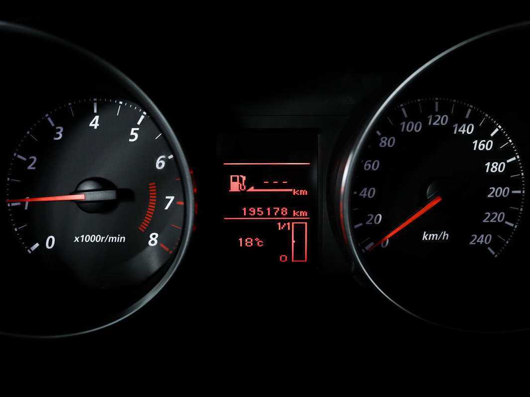 Б/У Митсубиши АС-Икс 2012 года. Фото: #9