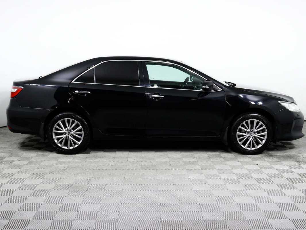 Б/У Тойота Камри 2016 года. Фото: #3