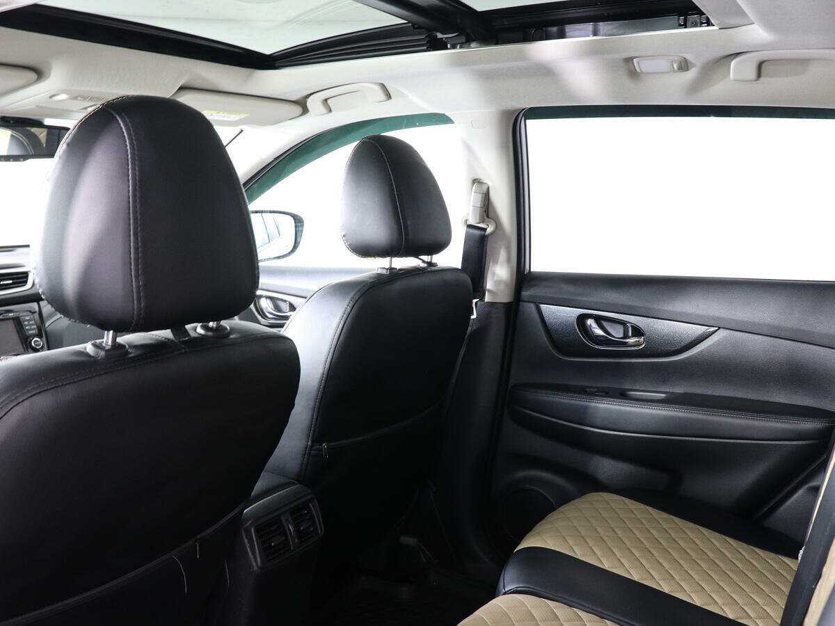 Б/У Ниссан Икс-Трейл 2015 года. Фото: #7