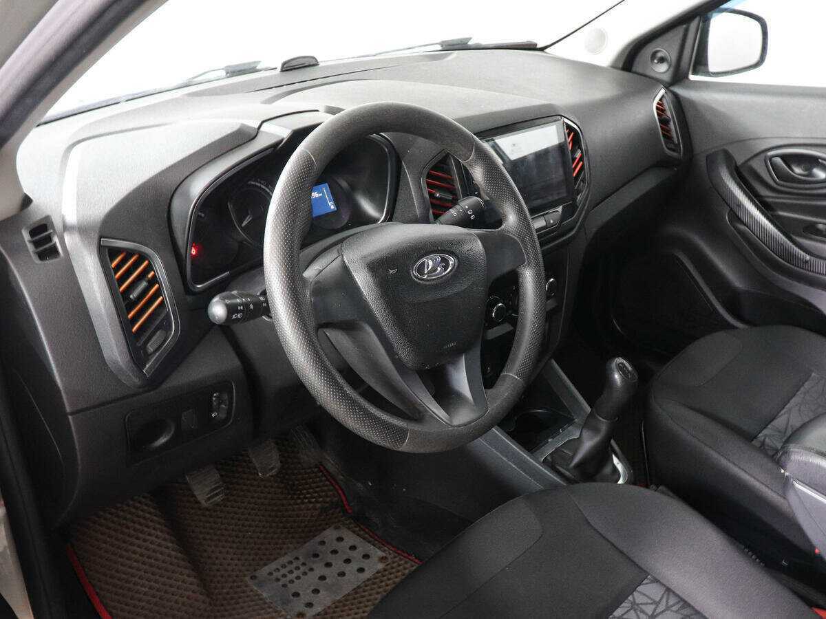 Б/У Лада (ВАЗ) ИКСРЭЙ 2018 года. Фото: #4