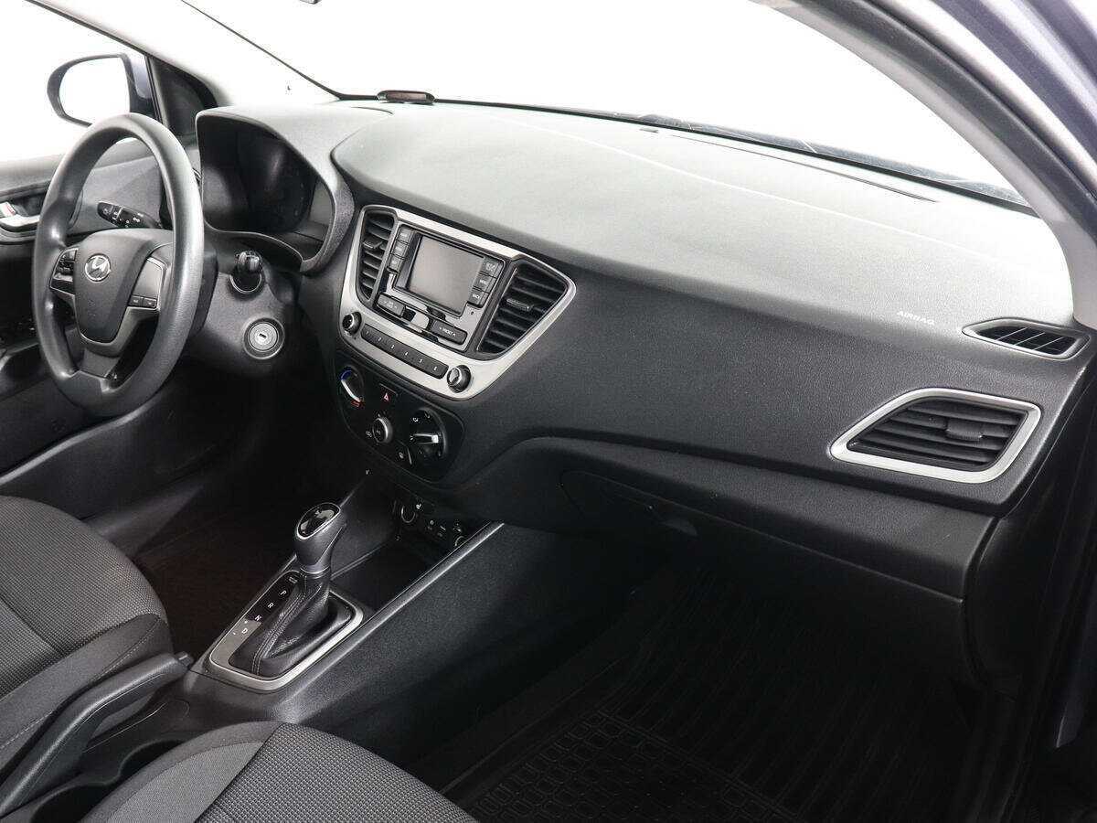 Б/У Хендай Солярис 2018 года. Фото: #9