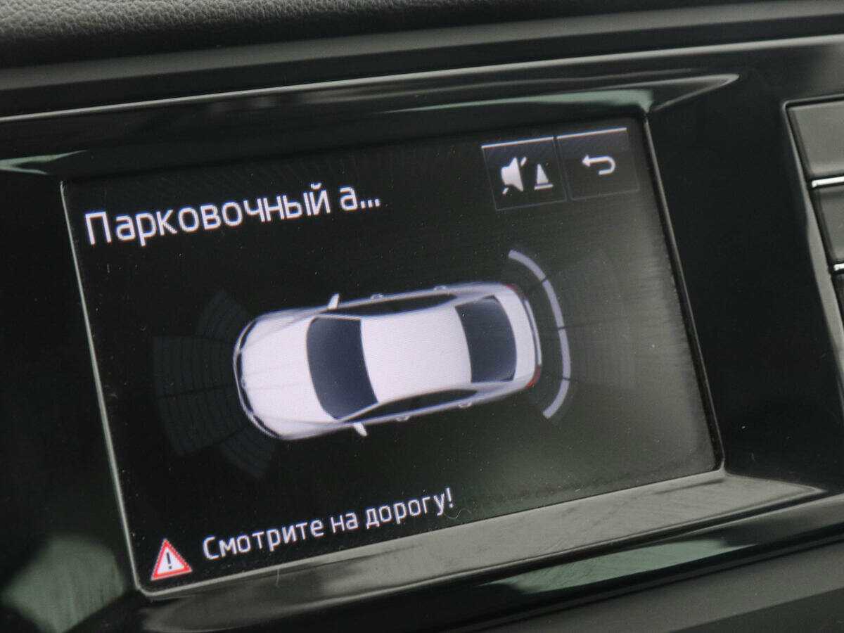 Б/У Шкода Октавия 2015 года. Фото: #12