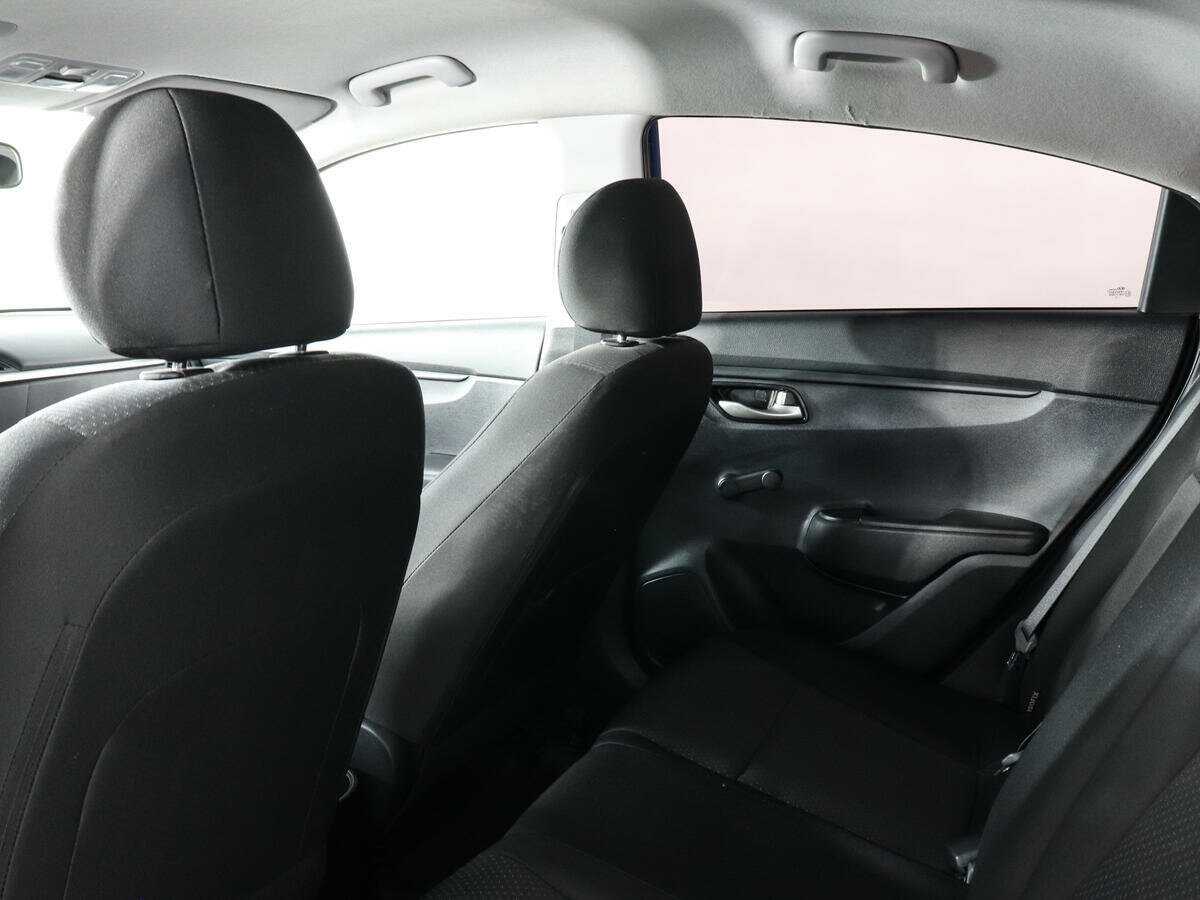 Б/У Киа Рио 2021 года. Фото: #11