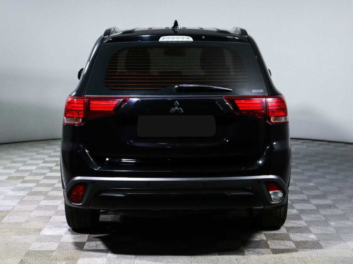 Mitsubishi Outlander 2020 года с пробегом. Фото: #4