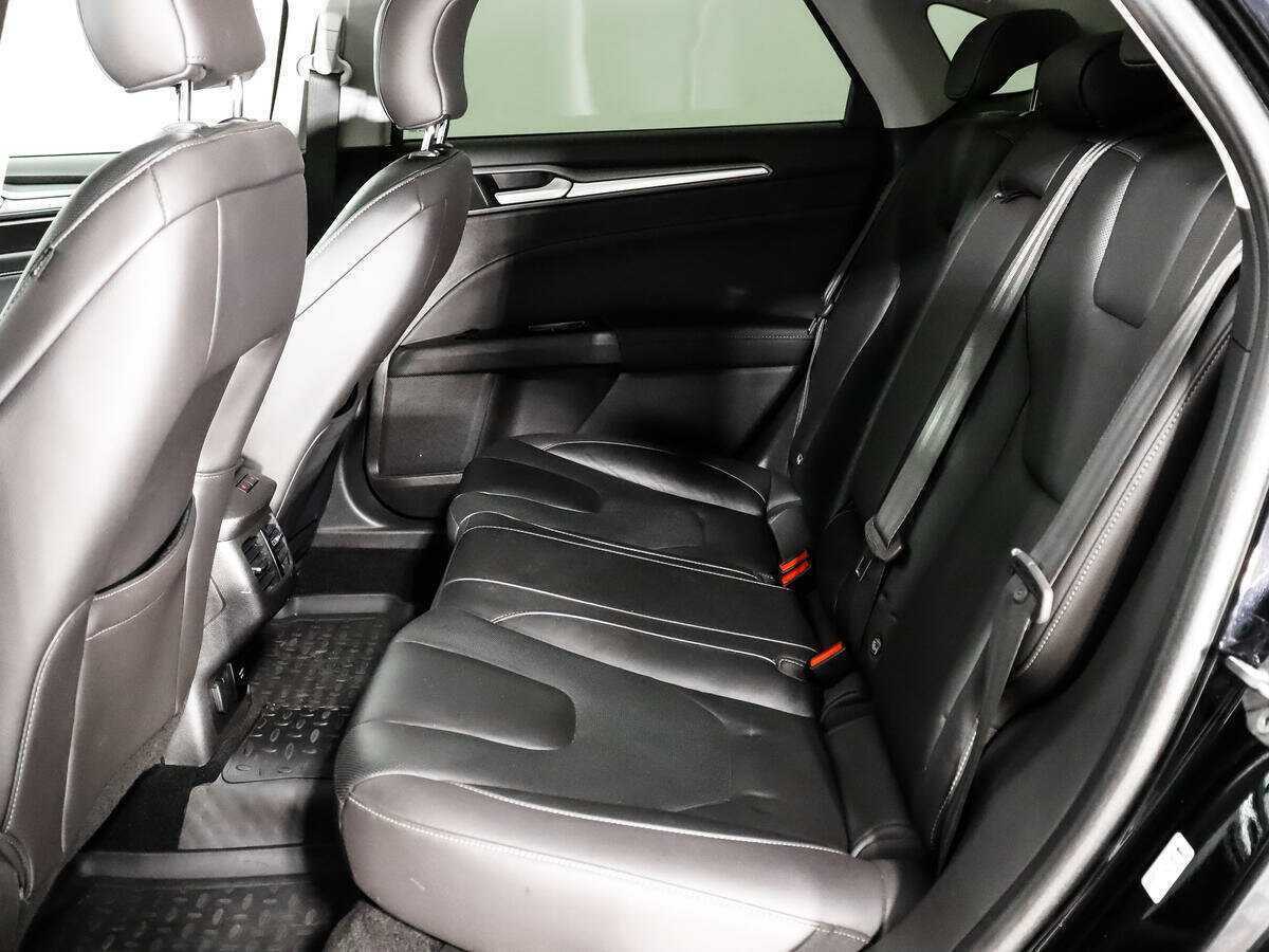 Б/У Форд Мондео 2017 года. Фото: #9