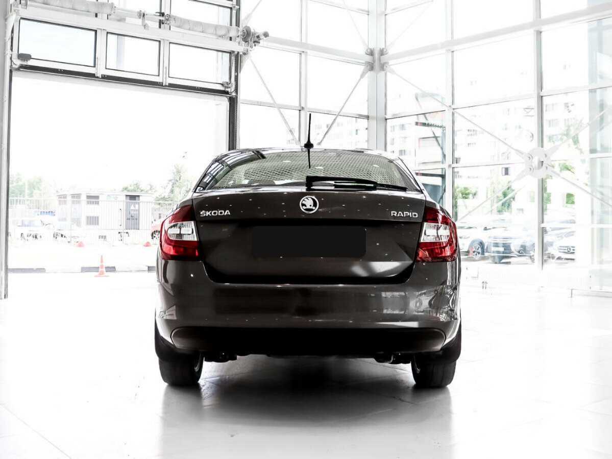 Б/У Шкода Рапид 2019 года. Фото: #4