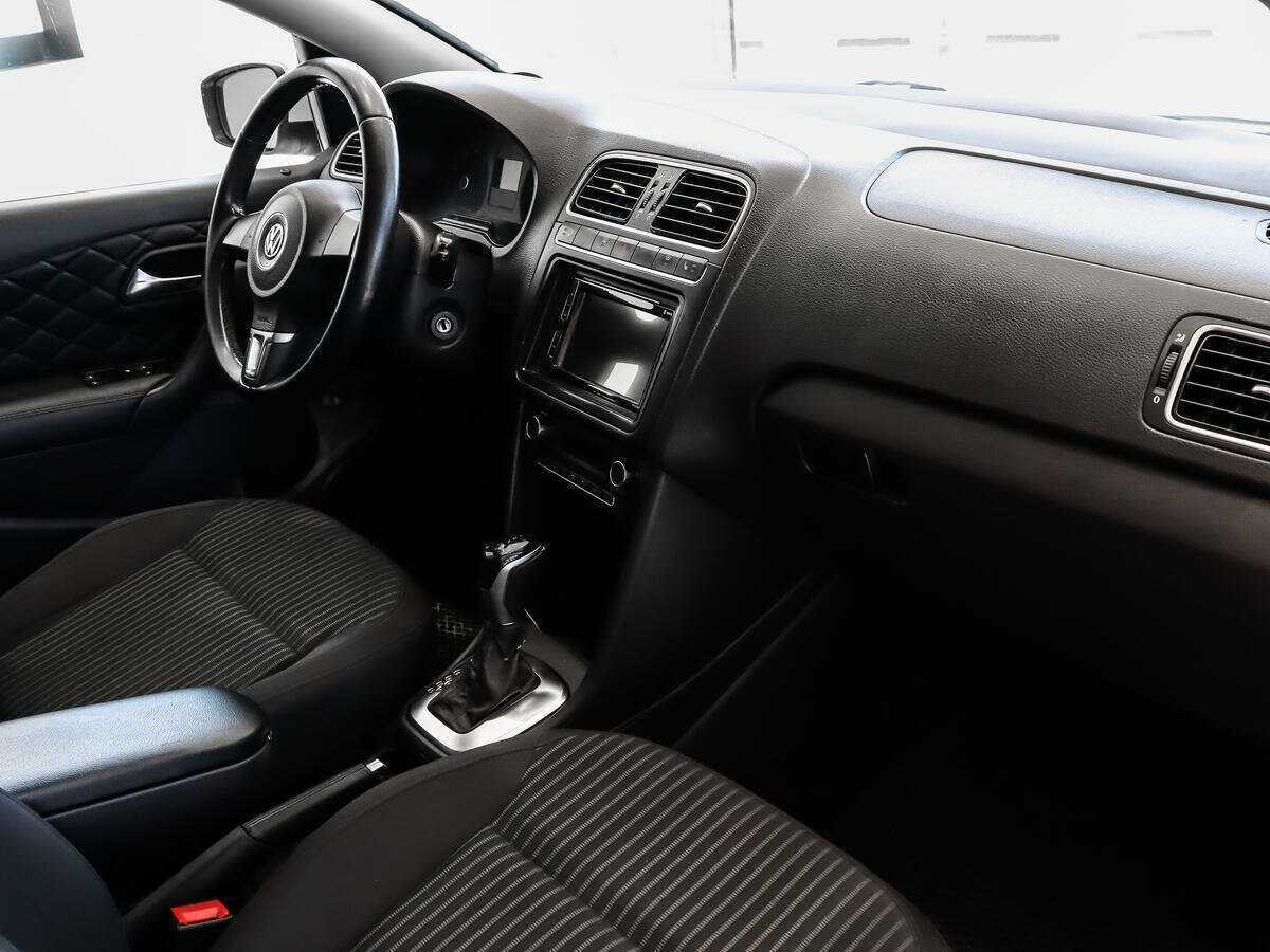 Б/У Фольксваген Поло 2013 года. Фото: #8