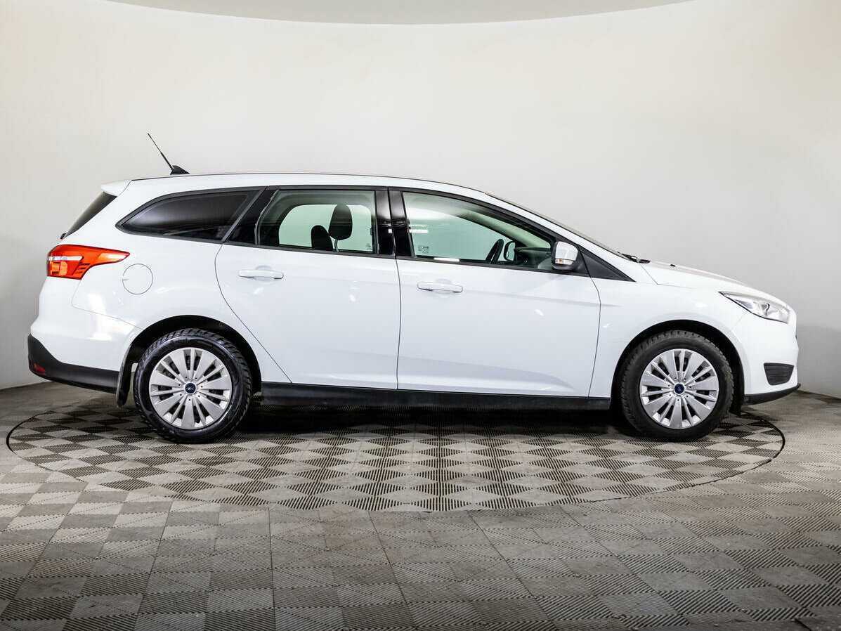 Б/У Форд Фокус 2017 года. Фото: #3