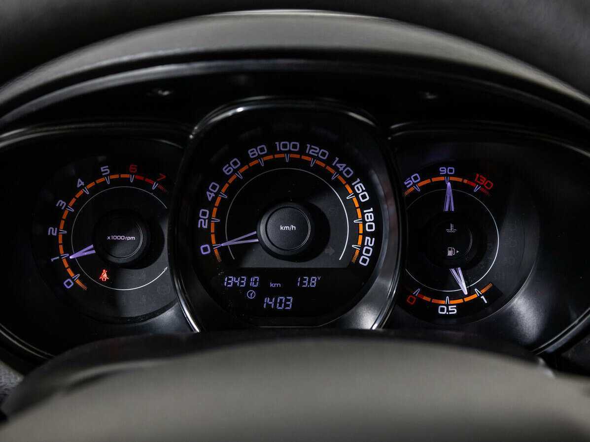 Б/У Лада (ВАЗ) Веста 2017 года. Фото: #11