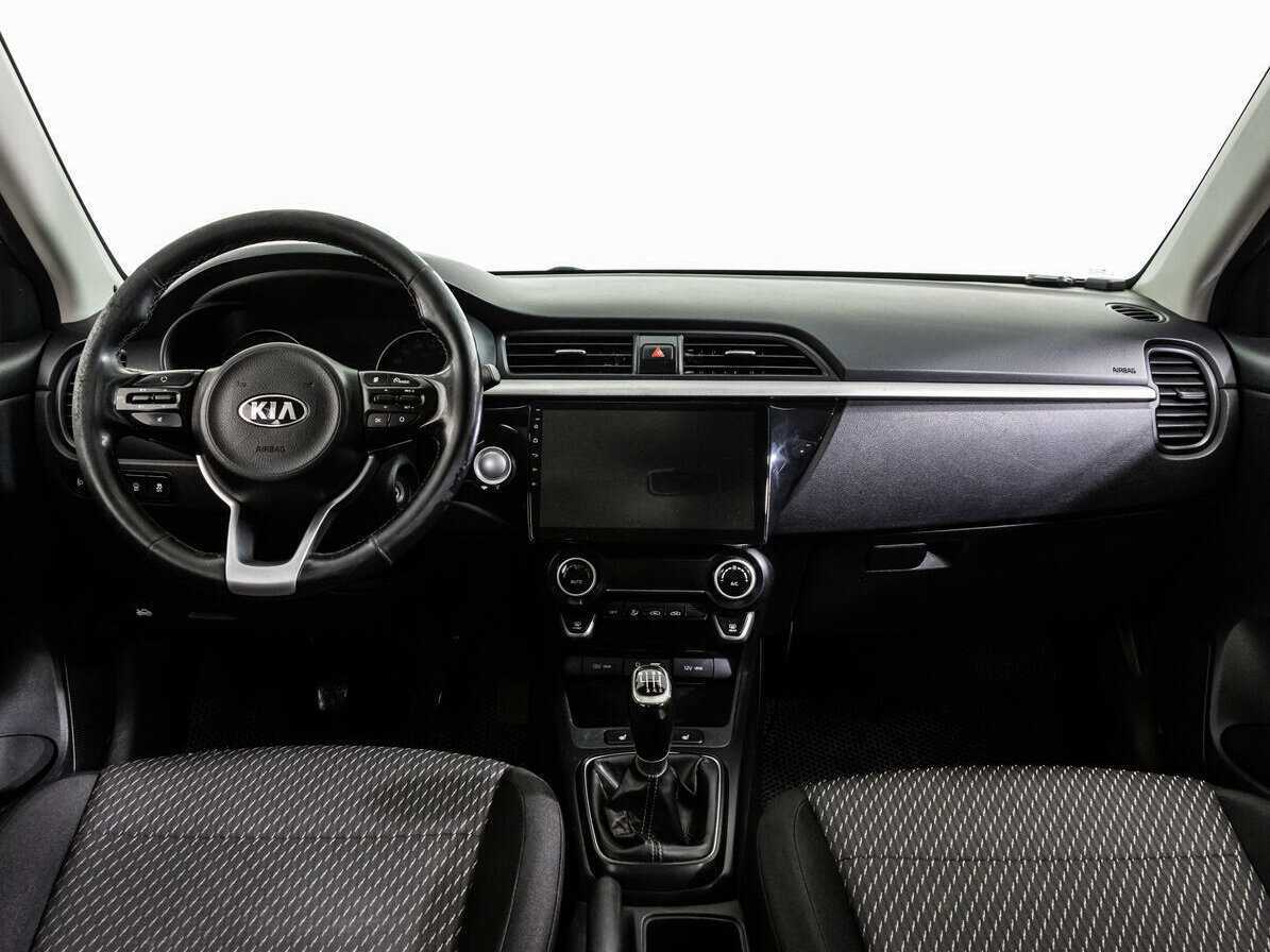 Б/У Киа Рио 2017 года. Фото: #9