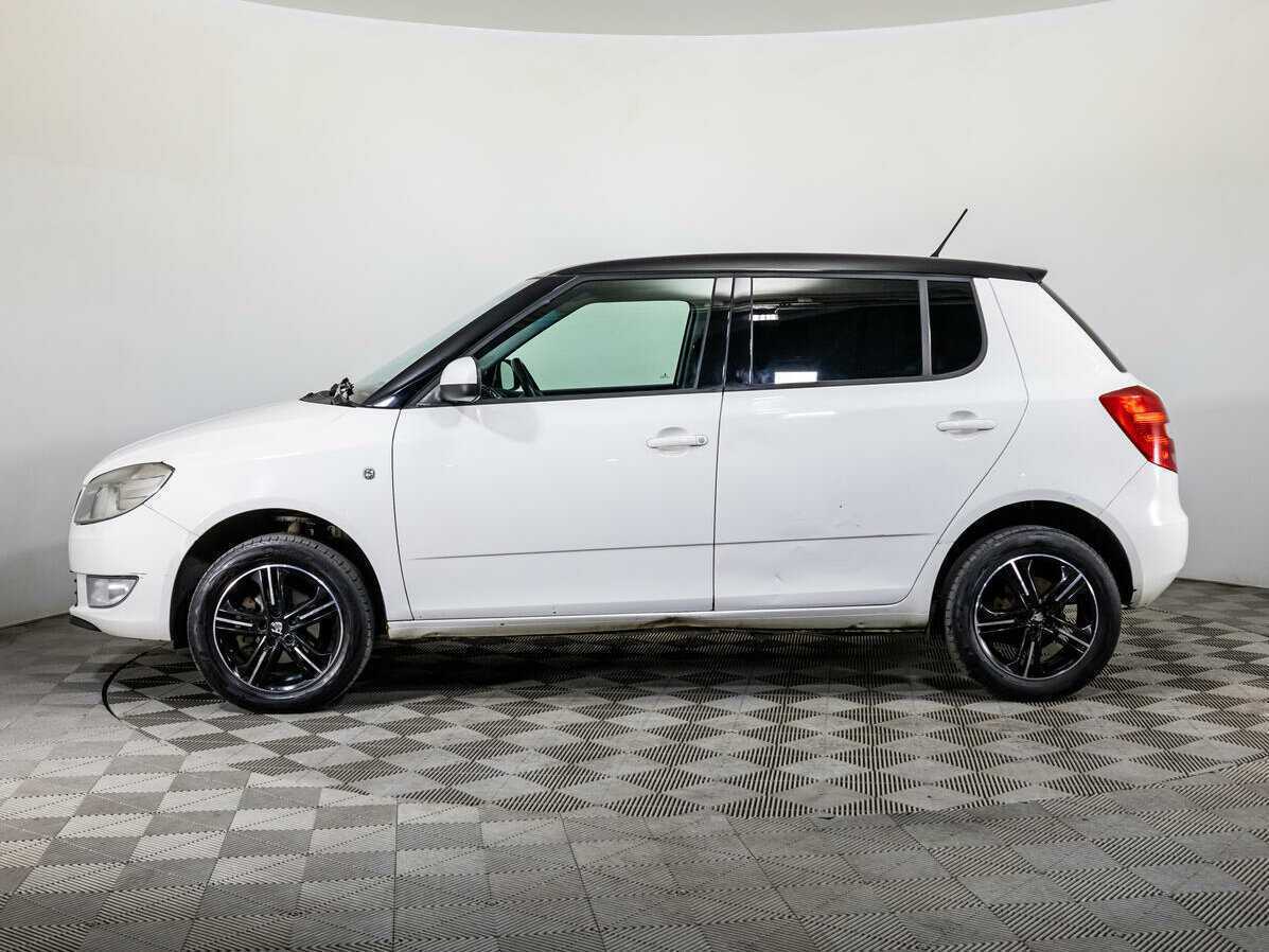 Б/У Шкода Фабия 2013 года. Фото: #7