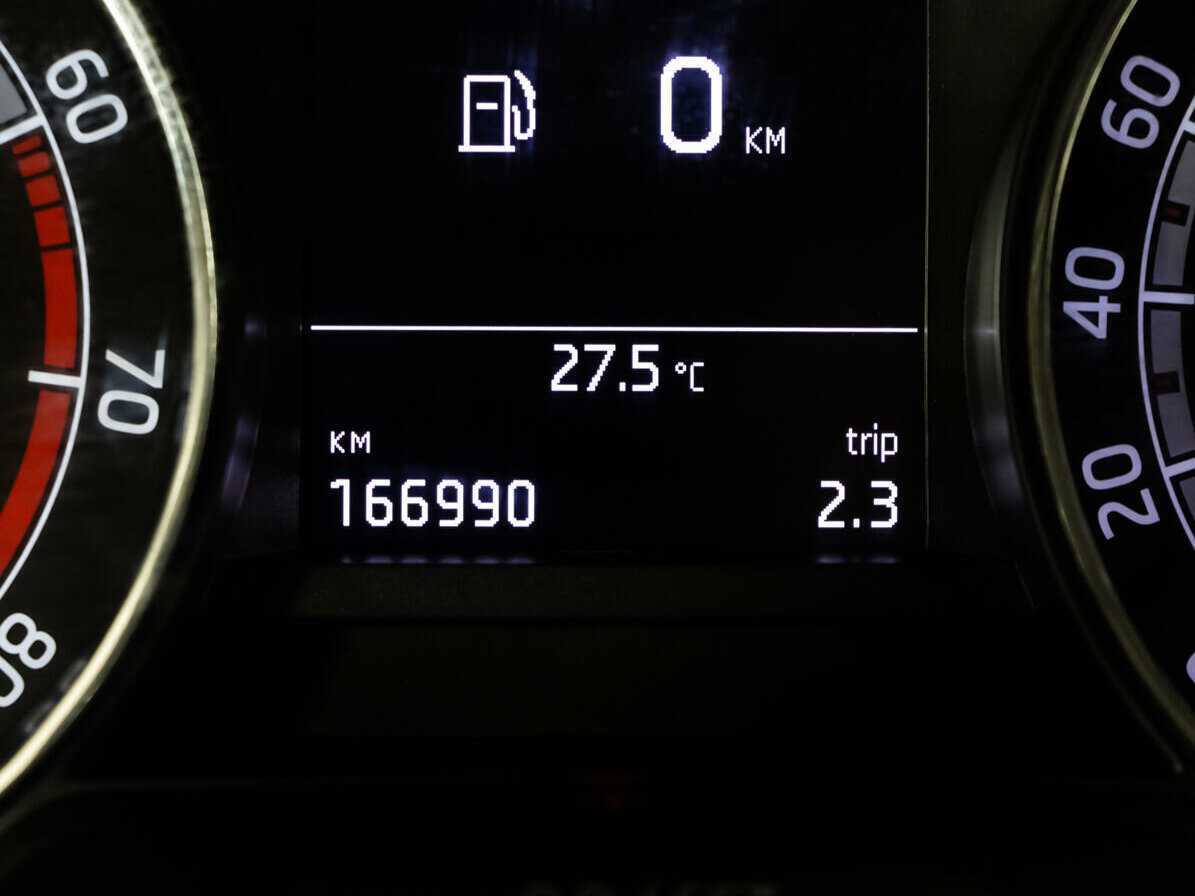 Б/У Шкода Рапид 2017 года. Фото: #12